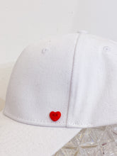 Carica l&#39;immagine nel visualizzatore di Gallery, Cappello baseball bianco