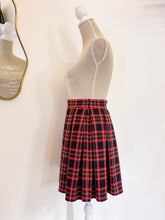 Load image into Gallery viewer, Minigonna a pieghe tartan - Taglia 40