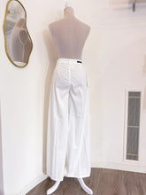 Load image into Gallery viewer, Jeans bianco - Taglia 42