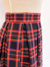 Load image into Gallery viewer, Minigonna a pieghe tartan - Taglia 40