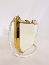 Load image into Gallery viewer, Vintage &#39;60s shoulder bag