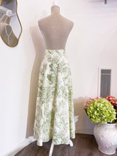 Load image into Gallery viewer, Tailored skirt - Toile de Jouy green - PREORDER