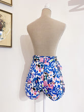 Load image into Gallery viewer, Ernestine Shorts - Size 42