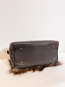 Bag with mink inserts