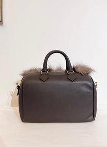 Bag with mink inserts